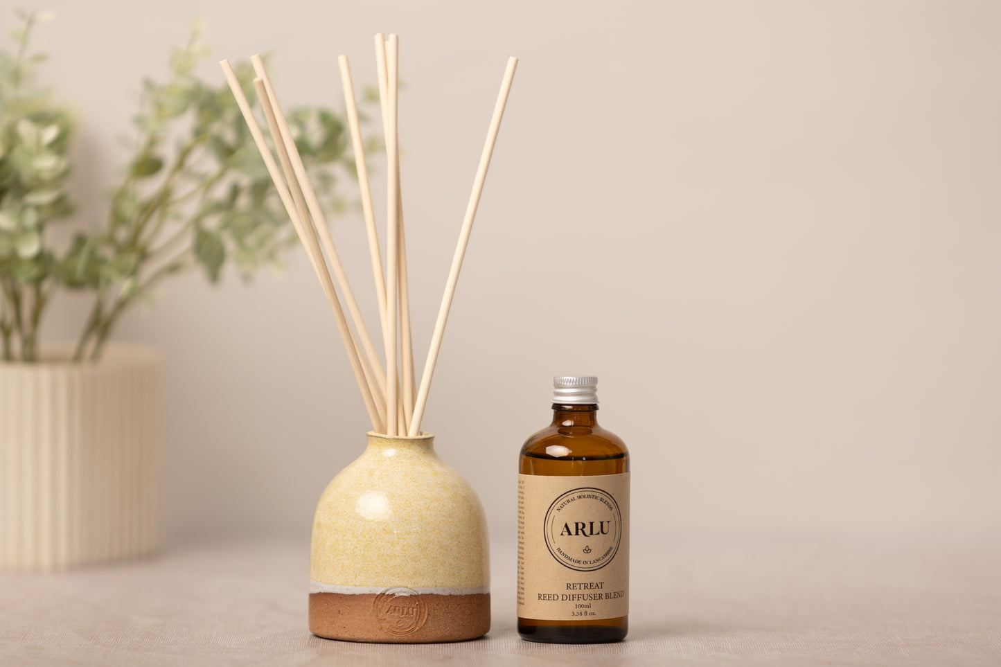 Retreat Reed Diffuser in Handmade Pot