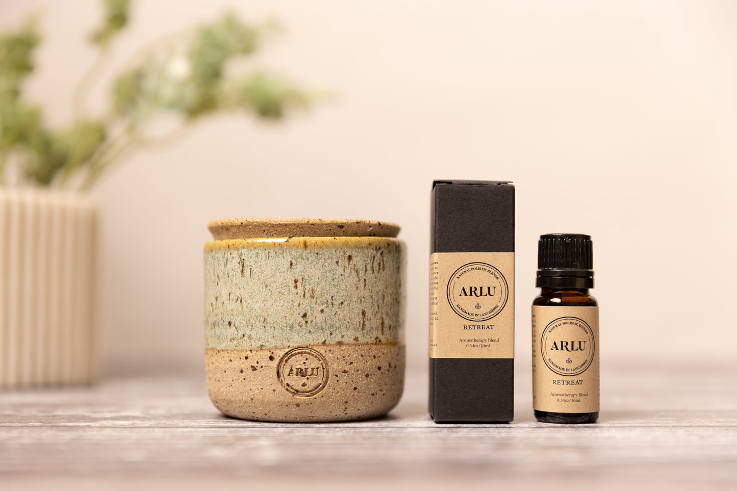 Handmade Oil Burner & Retreat Blend